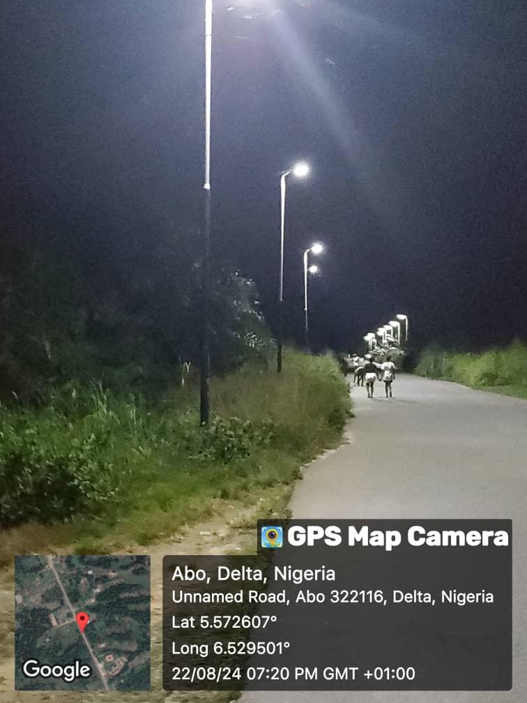 Energy efficient flood light.